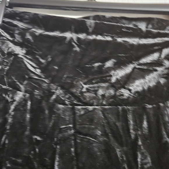 Women's Velvet Palazzo pants. Land below the knee. - Picture 3 of 5